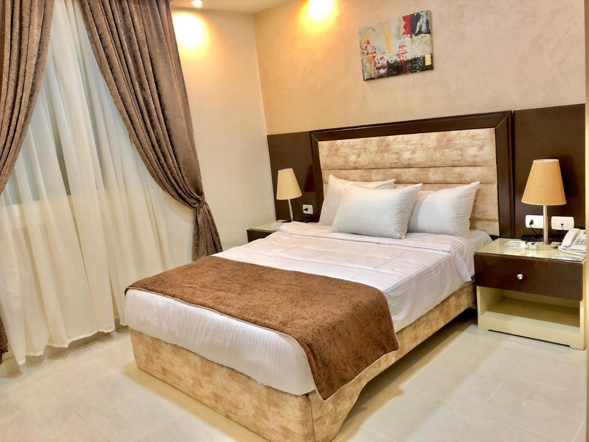 Jewel Dokki Hotel Giza Esterno foto